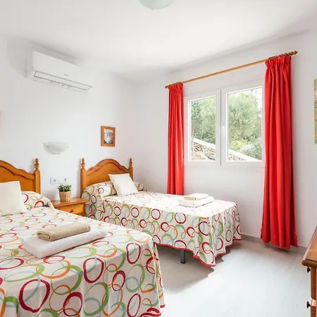 Magdalena Villa Alaior